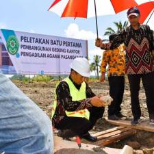 Peletakan Batu Pertama Gedung Kantor Pengadilan Agama Pasangkayu Sebagai Titik Awal Berdirinya Ikon Kabupaten Pasangkayu